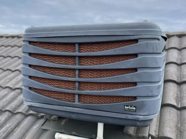 Serviced evaporative cooler